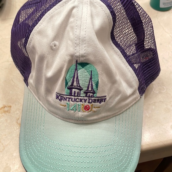 Kentucky Derby Trucker Hat - Picture 1 of 3